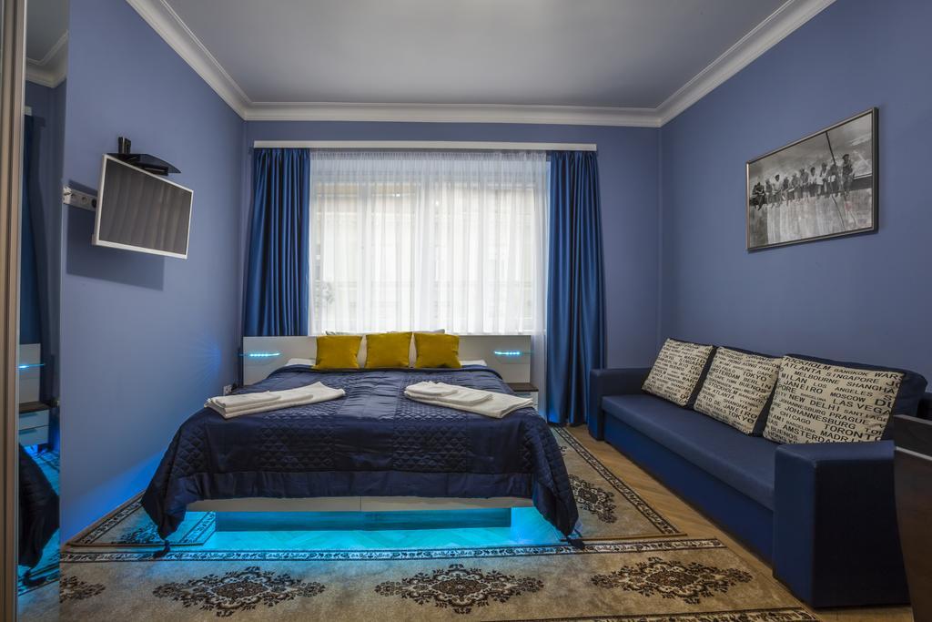 Luxury Air-Conditioned Rooms In Old Town ברטיסלאבה מראה חיצוני תמונה